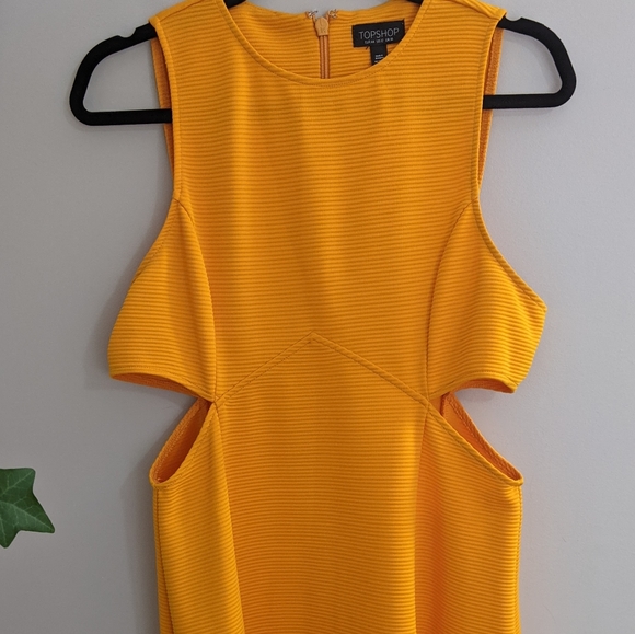 TOPSHOP cut out dress - Picture 2 of 5